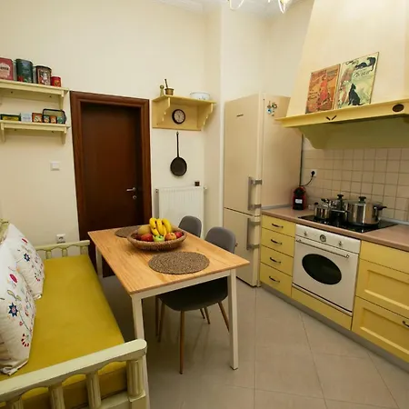 דירה Rahati House